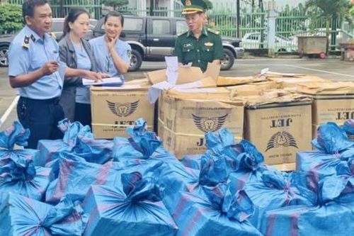 Gia Lai siết chặt quản lý, ngăn chặn buôn lậu thuốc lá qua biên giới