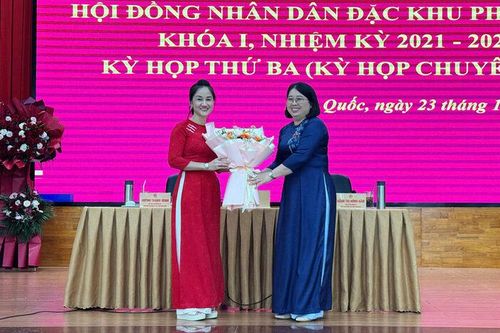 Bầu bà Nguyễn Thị Kim Loan giữ chức Phó Chủ tịch UBND đặc khu Phú Quốc