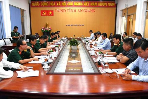 Quân khu 9 làm việc với UBND tỉnh An giang về công tác quản lý, sử dụng đất quốc phòng