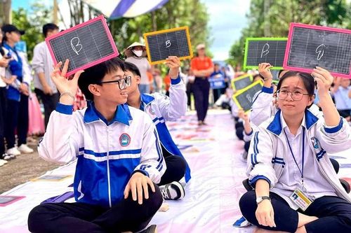 Sôi nổi sân chơi 'Tìm về di sản'