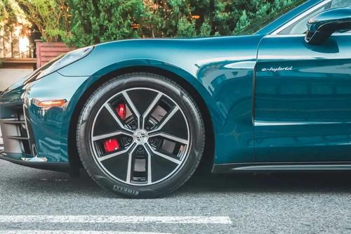 Porsche thời Michael Leiters: Hybrid giữ vai trò chủ đạo