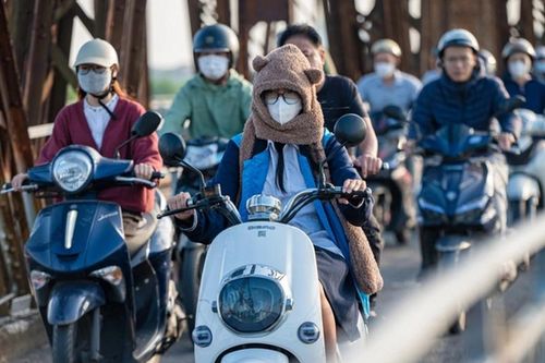 Hà Nội bước vào mùa lạnh sớm hơn trung bình nhiều năm