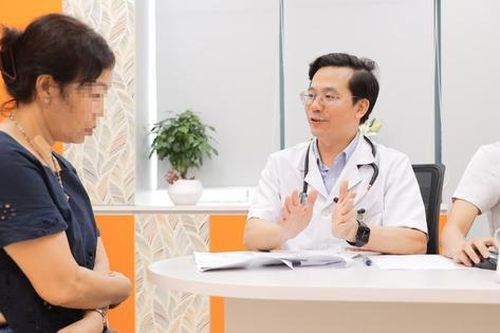 Chuyên gia y tế: Cần đưa sàng lọc bệnh mạn tính vào Luật Phòng bệnh