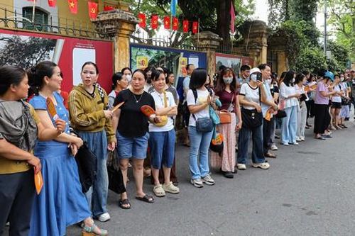 Giữ hay bỏ kỳ thi lớp 10?