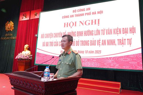 Công an Hà Nội tổ chức sinh hoạt chính trị sâu rộng trong toàn lực lượng