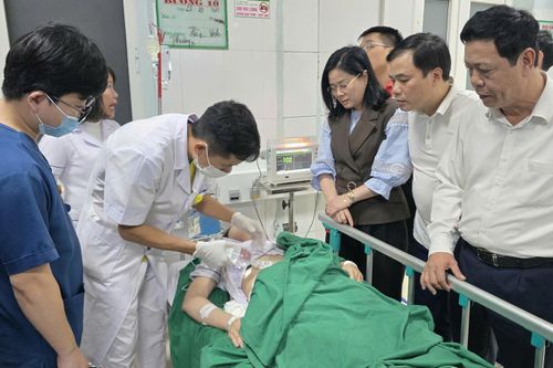Bộ Y tế lên tiếng vụ nữ điều dưỡng bị đâm 11 nhát ở Nghệ An