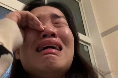 TikToker triệu fan bật khóc vì cuộc sống khó khăn ở Nhật Bản
