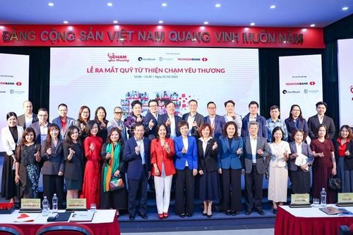 Quỹ từ thiện 'Chạm yêu thương' - nền tảng thiện nguyện số chính thức ra mắt