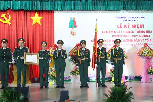 Nhà máy X51 kỷ niệm 50 năm Ngày truyền thống và đón nhận Huân chương Bảo vệ Tổ quốc hạng Ba