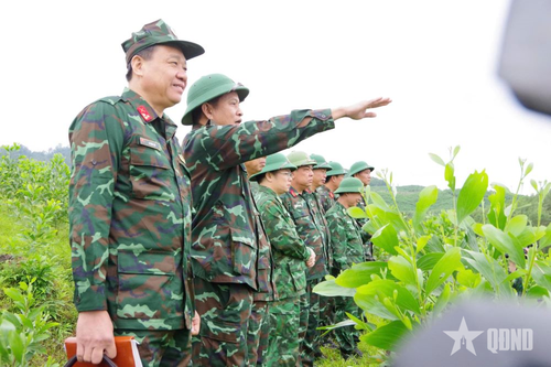Quân khu 4 kiểm tra công tác chuẩn bị diễn tập khu vực phòng thủ tại Hà Tĩnh