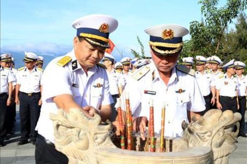 Tri ân những người đã cống hiến, hy sinh vì Trường Sa thân yêu