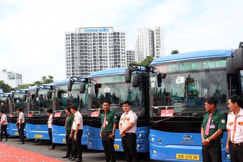TPHCM đẩy nhanh chuyển đổi xanh trong giao thông vận tải