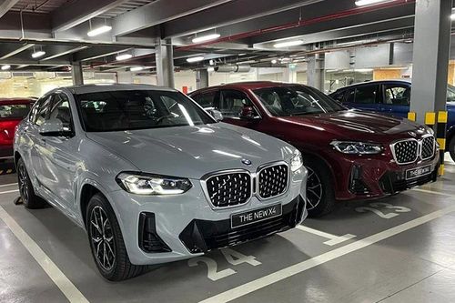 BMW 5 Series và X4 'gây choáng' khi giảm tới gần 500 triệu đồng