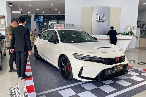 Honda Civic Type R giá gần 3 tỷ bất ngờ 'khai tử' tại Việt Nam?