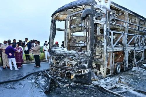 Tai nạn xe buýt nghiêm trọng ở Ấn Độ, hàng chục người thiệt mạng