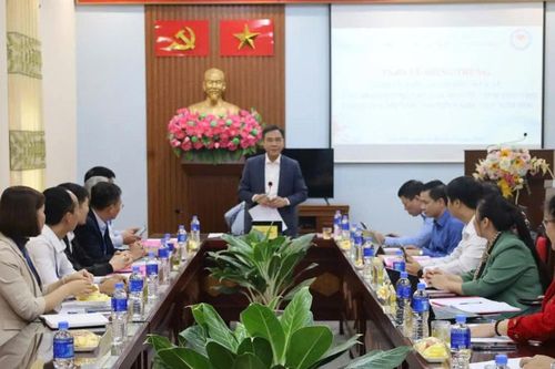 Phú Thọ: Gỡ 'nút thắt' để nâng cao hiệu quả hoạt động của trung tâm y tế