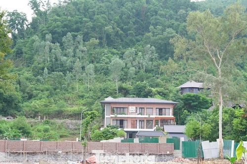 Hà Nội: Ao, hồ liên tục bị san lấp trái phép, chính quyền 'mũ ni che tai'?