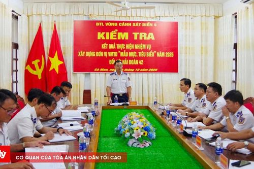 Hải đoàn 42: Vững mạnh toàn diện, 'mẫu mực, tiêu biểu'