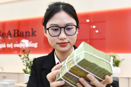 Vì sao Ngân hàng Nhà nước chưa thể bỏ room tín dụng?