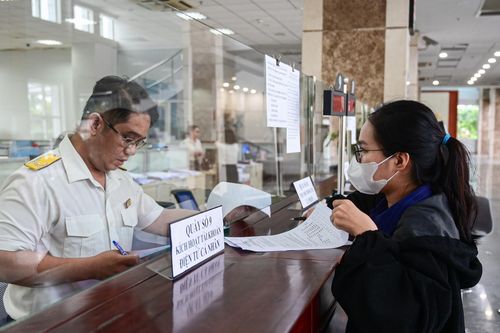 Lãnh đạo Hiệp hội DN TPHCM: Các thủ tục liên quan đến giấy phép đang rất chậm