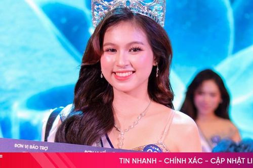 Nữ sinh Hà Tĩnh chinh phục vương miện Hoa khôi Sư phạm