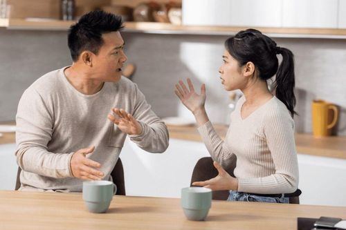 Bất ngờ với 'thủ phạm' vừa hại sức khỏe, vừa gây ra cãi vã cho các cặp vợ chồng