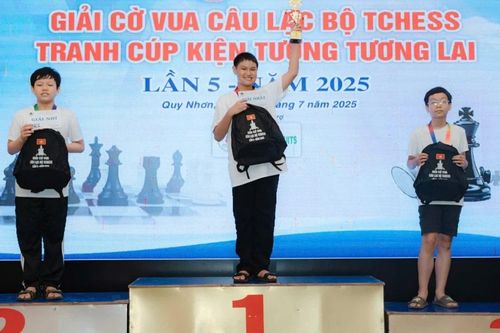 Nguyễn Tấn Khang và hành trình cùng niềm đam mê cờ vua