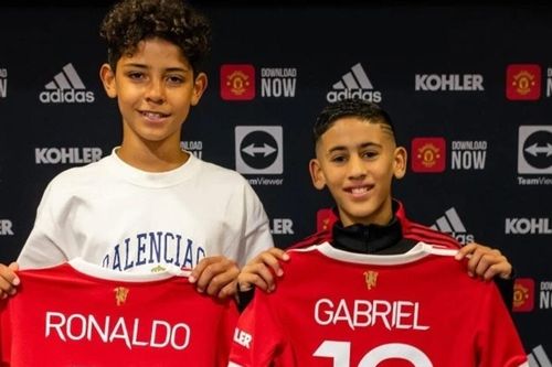 MU trao cơ hội đội một cho JJ Gabriel 15 tuổi trước Brighton