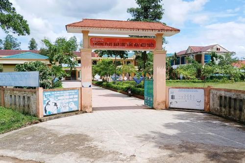 Kiểm tra dấu hiệu vi phạm tại Trường Phổ thông dân tộc bán trú Tiểu học Kim Thủy