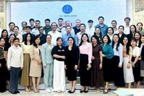 Tập huấn 'Dinh dưỡng hợp lý phòng, chống bệnh không lây nhiễm' cho cán bộ y tế TP. Huế
