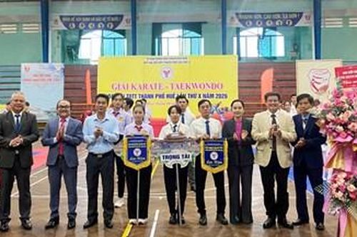 Khởi tranh giải Karate và Taekwondo Đại hội thể dục thể thao thành phố