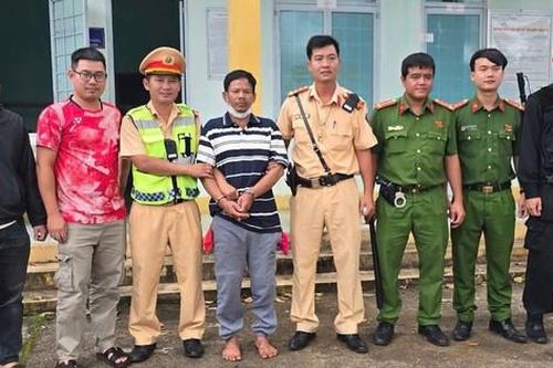 Bắt đối tượng chém hai người trọng thương vì ghen tuông