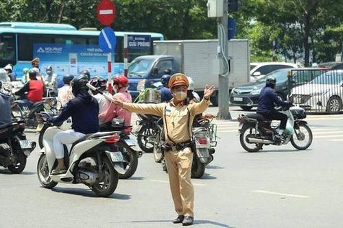 Hà Nội cấm ô tô lưu thông ban đêm trên tỉnh lộ 422