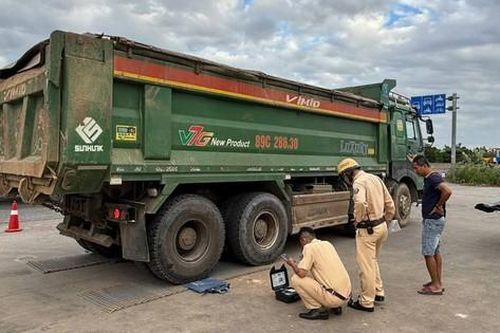 Hải Phòng: Xử lý nhiều phương tiện vi phạm tải trọng, cơi nới thành thùng trên tỉnh lộ 252