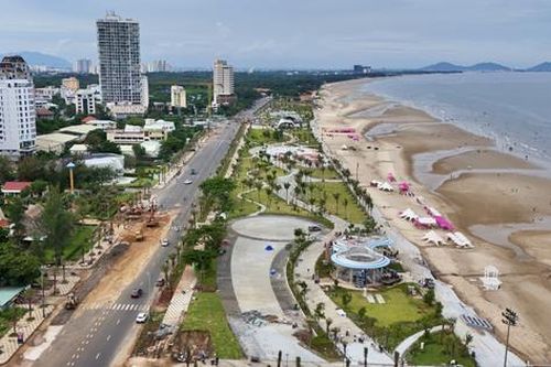 TP.HCM: Bộ Quốc phòng bàn giao khu đất 7.500m2 để mở rộng quảng trường Thùy Vân