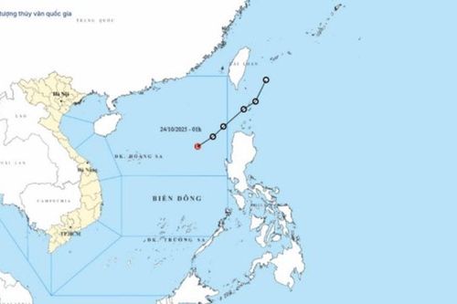 Áp thấp nhiệt đới đã suy yếu thành vùng áp thấp trên biển Đông