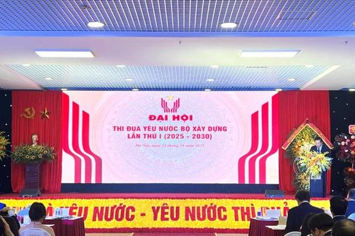 Đại hội thi đua yêu nước lần thứ I ngành xây dựng
