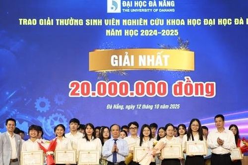 Đại học Đà Nẵng: Gieo hạt giống, ươm mầm tài năng khoa học trẻ
