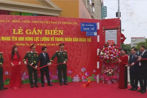 Xã Thường Tín gắn biển đường mang tên hai danh nhân