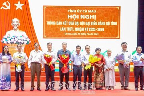 Hội nghị thông báo kết quả Đại hội đại biểu Đảng bộ tỉnh lần thứ I