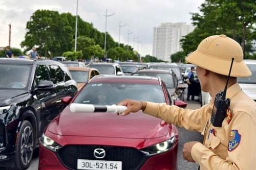 Hà Nội tạm cấm, hạn chế phương tiện phục vụ Hội chợ mùa thu 2025