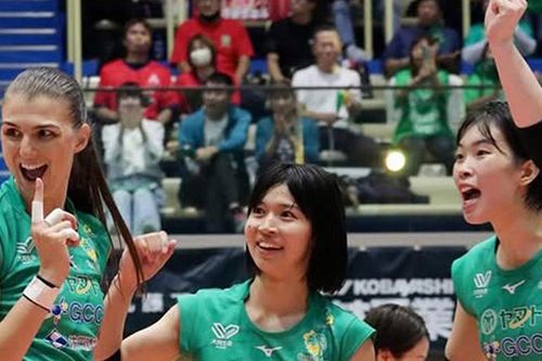 Thanh Thúy thi đấu cực 'cháy', giúp Gunma Green Wings đánh bại đội bóng cũ PFU Blue Cats