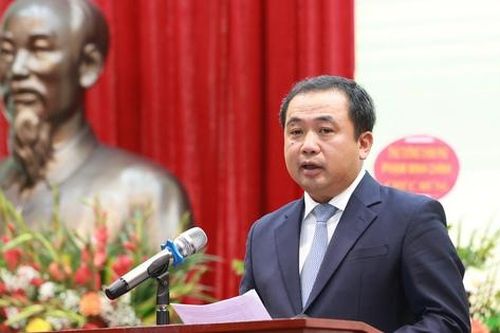 Tiểu sử đồng chí Trần Đức Thắng, Bộ trưởng Bộ Nông nghiệp và Môi trường