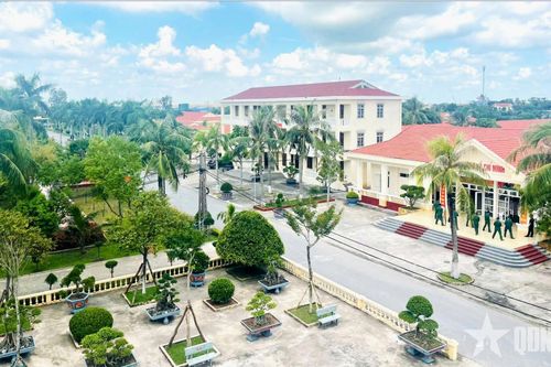 Giữ cho doanh trại 'xanh - sạch - đẹp'