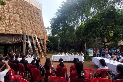 Gian nan bảo tồn nhà rông nơi đô hội