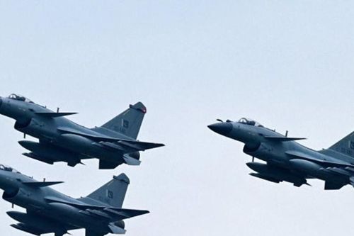 Hợp đồng mua J-10 của Indonesia và sự tái định hình cán cân quốc phòng châu Á
