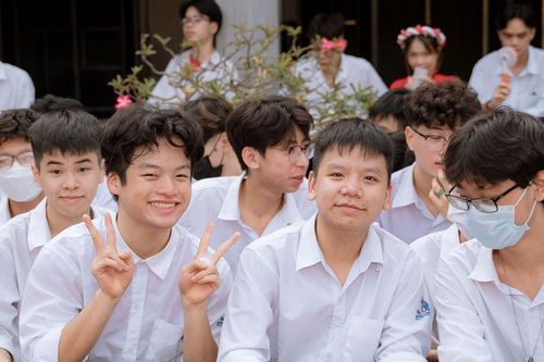 Ngăn chặn bạo lực học đường: Nếu chỉ chờ một đạo luật, chúng ta sẽ lại 'đánh trống bỏ dùi'