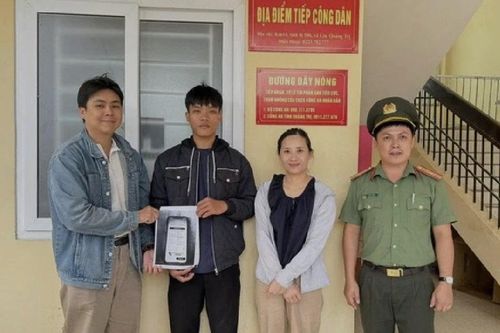 Nam thanh niên bất ngờ nhận được hơn nửa tỷ đồng từ tài khoản lạ