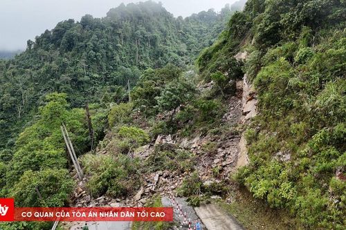 Sạt lở nghiêm trọng tại Cổng Trời Quản Bạ tỉnh Tuyên Quang