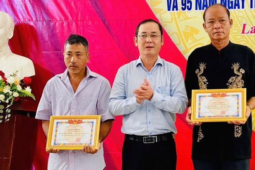 'Lúc đó tôi không biết sợ là gì, giờ nghĩ lại mới thấy run'